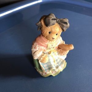 Cherished teddies